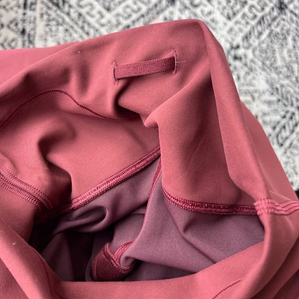 Lululemon Wunder Train Highrise crop leggings, Savannah red, Size 6 B159